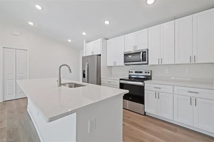 904 NW 12th  PL, Cape Coral, FL 33993