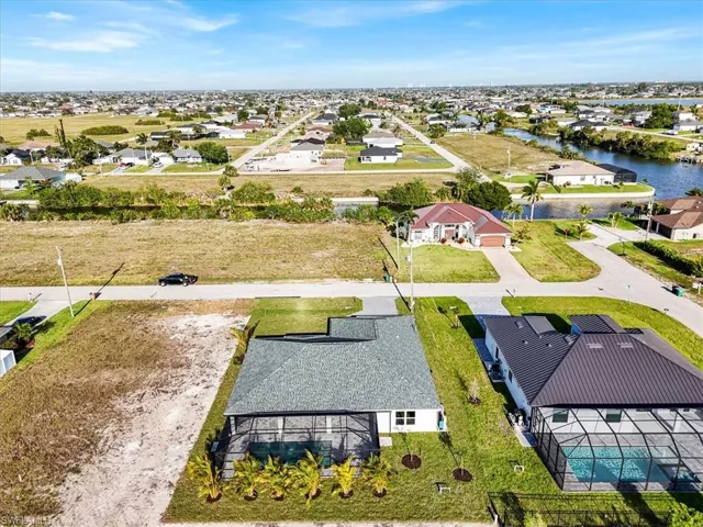904 NW 12th  PL, Cape Coral, FL 33993
