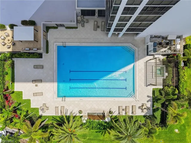 5601 Turtle Bay Dr 302, Naples, Florida 34108