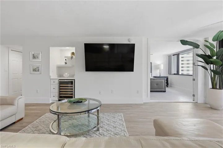 5601 Turtle Bay Dr 302, Naples, Florida 34108