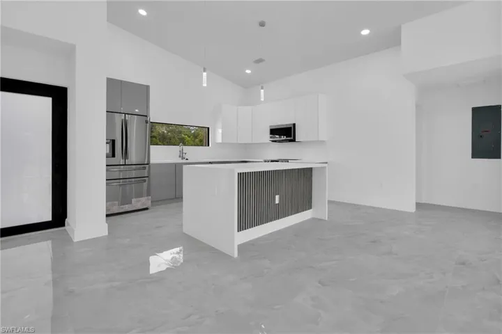 1006 Macy St E, Lehigh Acres, Florida 33974
