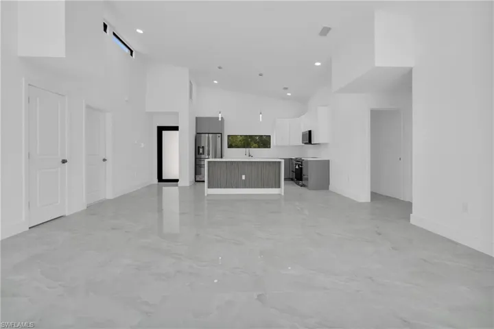 1006 Macy St E, Lehigh Acres, Florida 33974