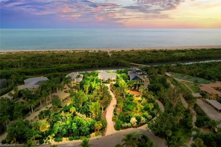 5135 Joewood Dr, Sanibel, Florida 33957