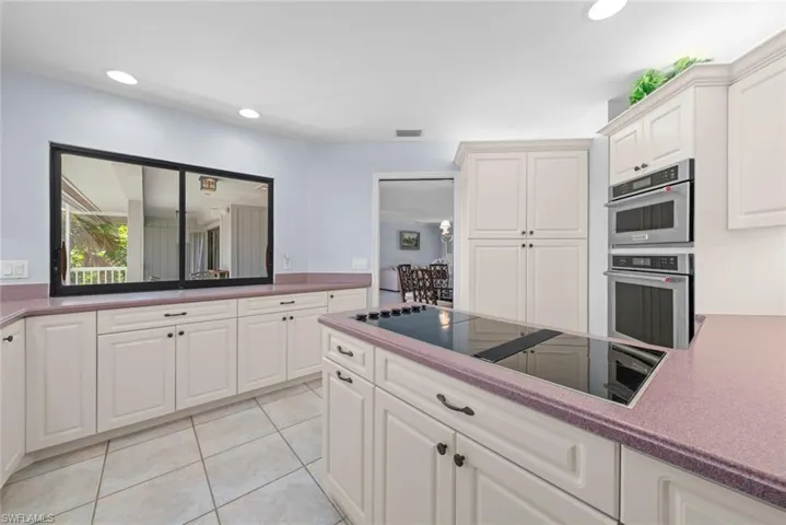 5135 Joewood Dr, Sanibel, Florida 33957