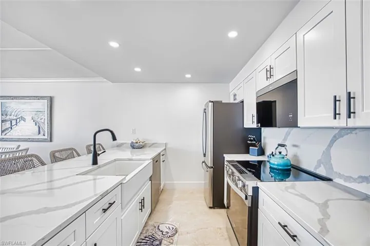 2026 appliances, 2025/2026 rebuild of the unit.