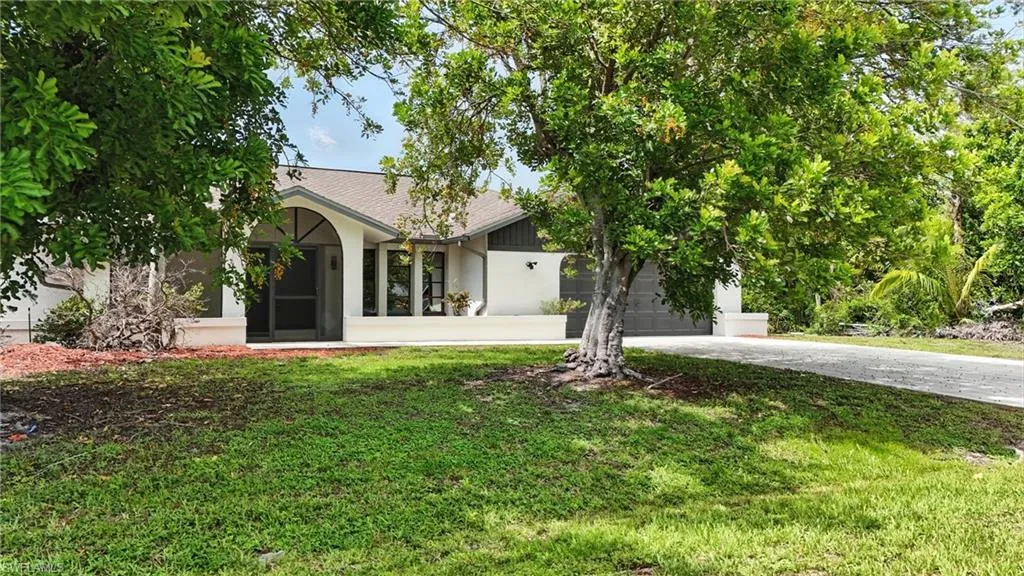 9041 Tangelo BLVD, Fort Myers, FL 33967,225052950