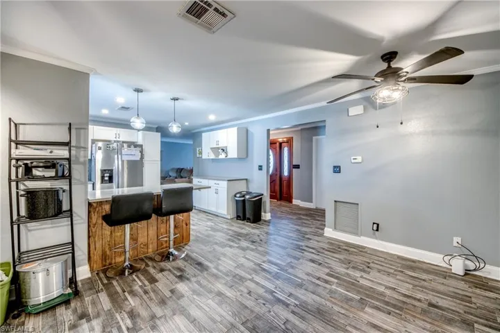 1131 Se 34th St, Cape Coral, Florida 33904