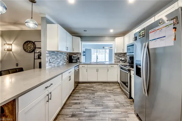1131 Se 34th St, Cape Coral, Florida 33904