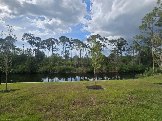 51  Wilmington  PKWY, Cape Coral, FL 33993