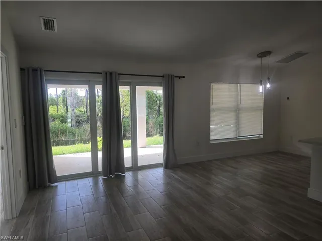 51  Wilmington  PKWY, Cape Coral, FL 33993