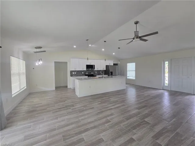 51  Wilmington  PKWY, Cape Coral, FL 33993