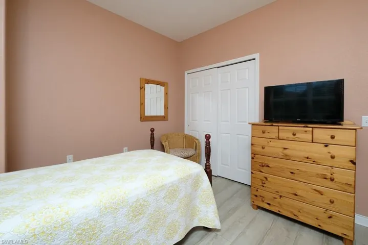 4873  Hampshire  CT, Naples, FL 34112