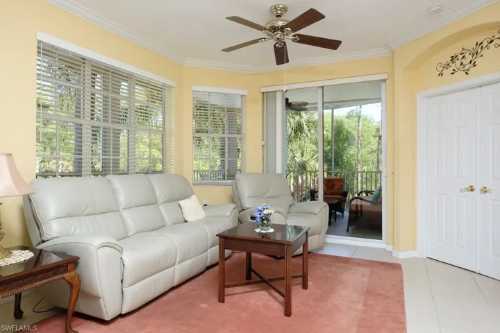 4873  Hampshire  CT, Naples, FL 34112