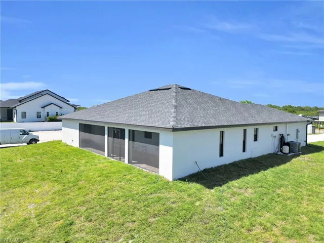 7789  16th  TER, Labelle, FL 33935