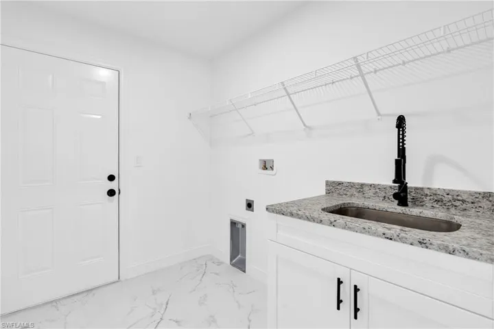7789  16th  TER, Labelle, FL 33935