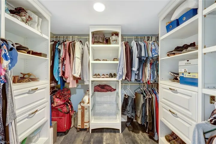 New Closet System Designed for Maximum Strength and Efficiency