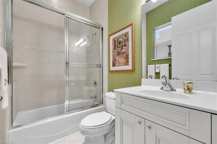 10879 Fieldfair Dr, Naples, Florida 34119