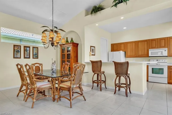 10879 Fieldfair Dr, Naples, Florida 34119