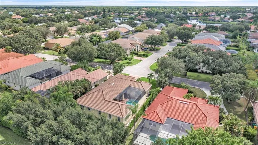 10879 Fieldfair Dr, Naples, Florida 34119