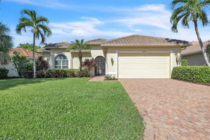 10879 Fieldfair Dr, Naples, Florida 34119