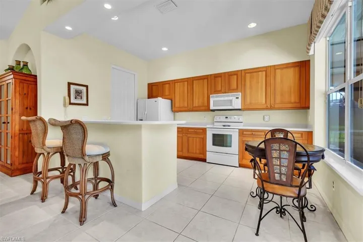 10879 Fieldfair Dr, Naples, Florida 34119