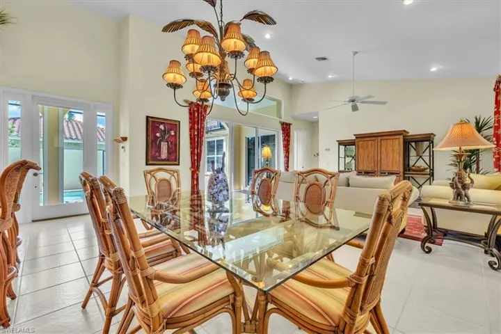 10879 Fieldfair Dr, Naples, Florida 34119