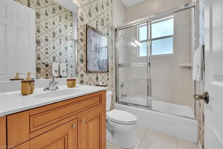 10879 Fieldfair Dr, Naples, Florida 34119