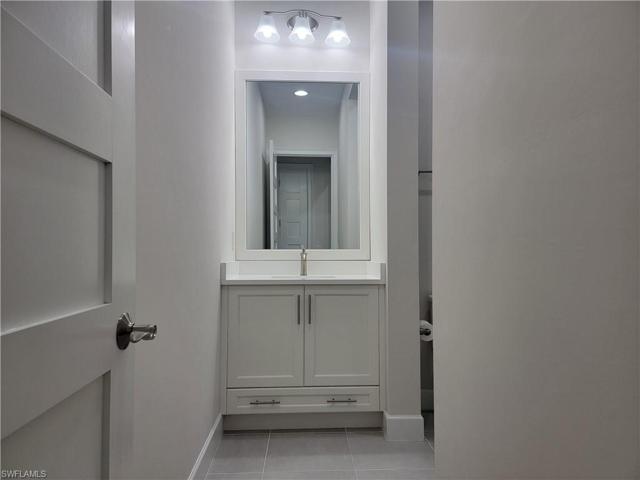 2nd bathroom