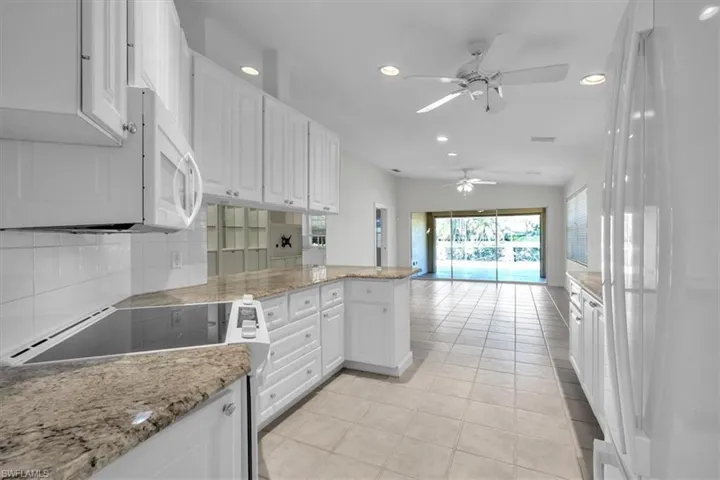 5065  Ventura  CT, Naples, FL 34109