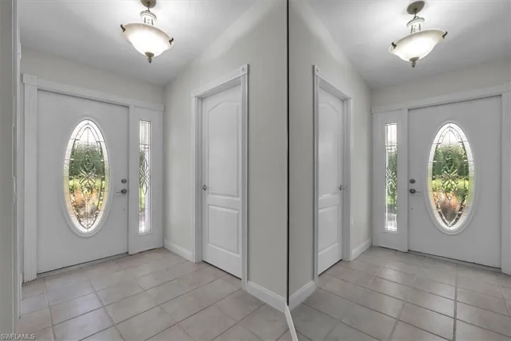 5065  Ventura  CT, Naples, FL 34109