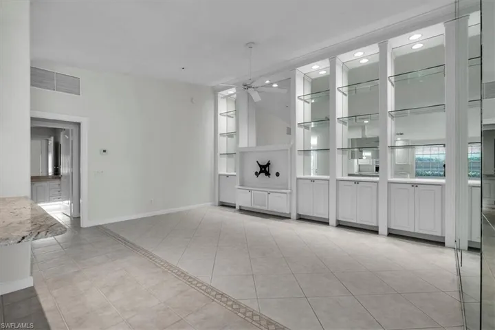 5065  Ventura  CT, Naples, FL 34109