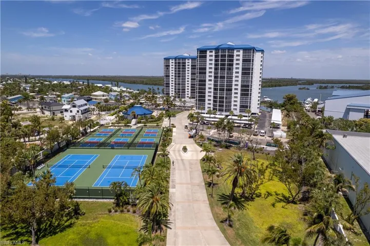 4753  Estero  BLVD, Fort Myers Beach, FL 33931