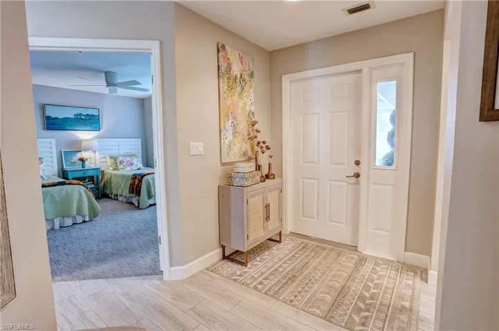 504  Courtside  DR, Naples, FL 34105