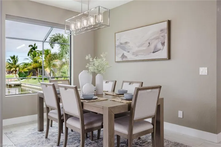 Dining room with baseboards