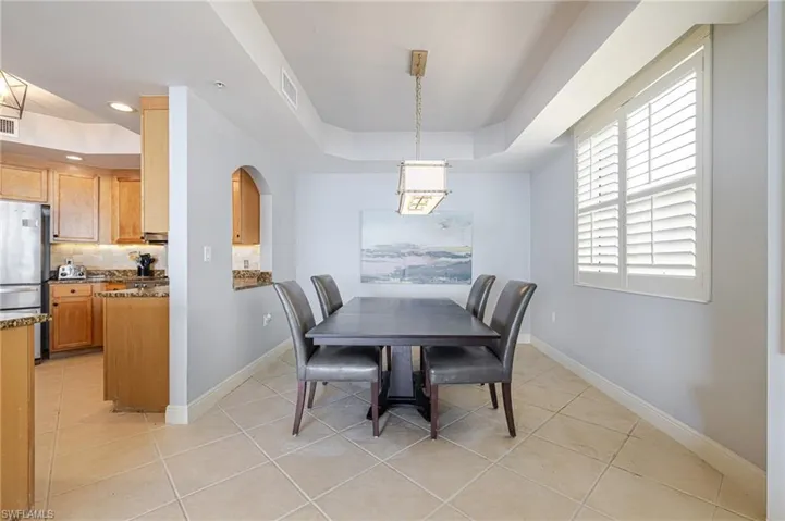 2090 W First  ST, Fort Myers, FL 33901