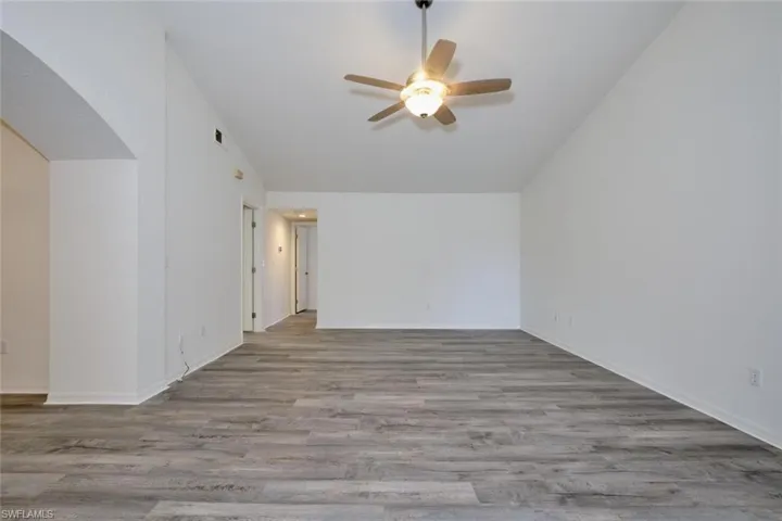 5510 Sw 4th Pl 506, Cape Coral, Florida 33914