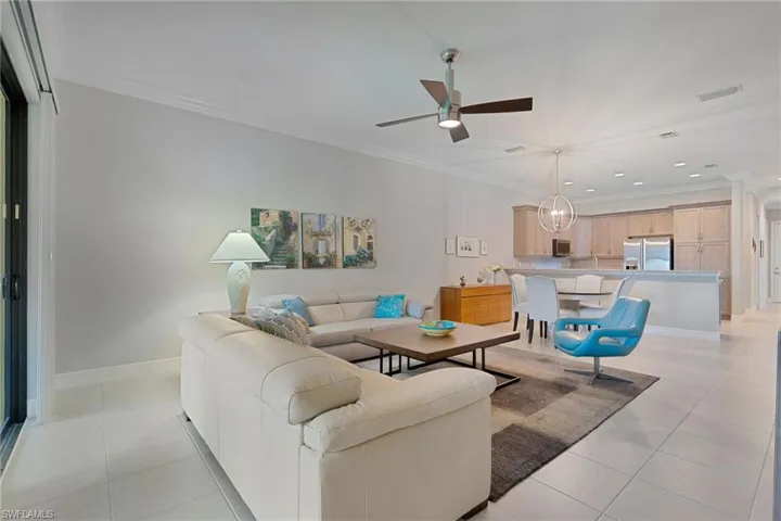13322 Silktail Dr, Naples, Florida 34109