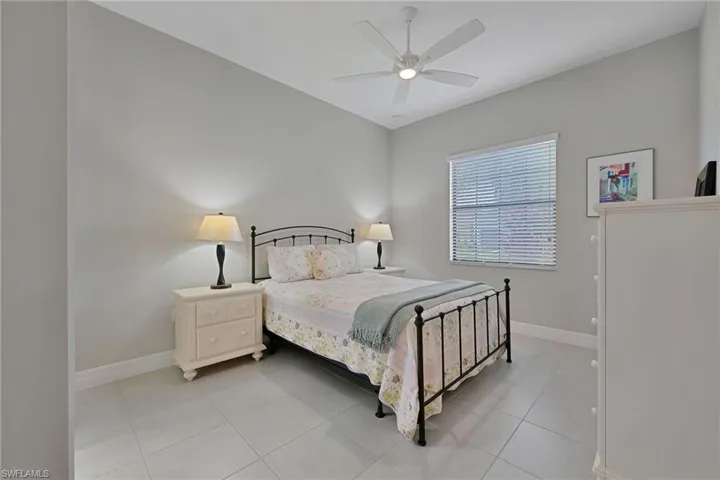 13322 Silktail Dr, Naples, Florida 34109
