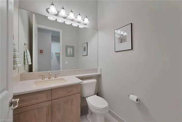 13322 Silktail Dr, Naples, Florida 34109