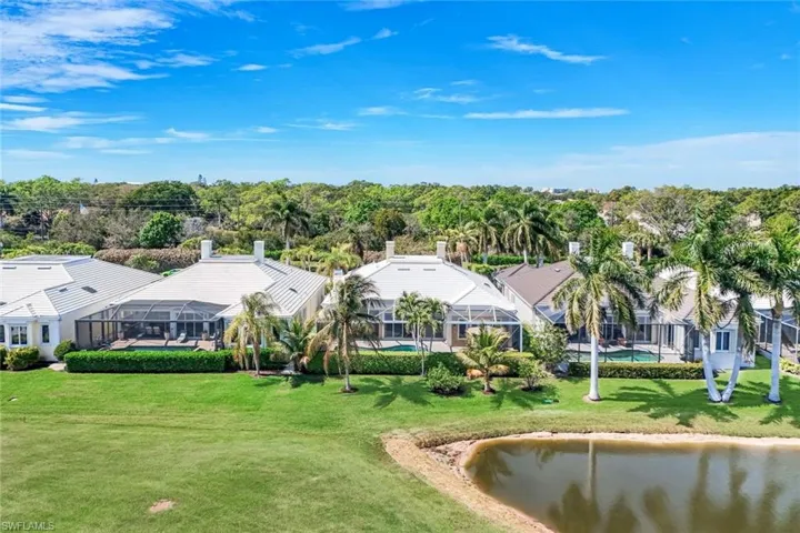 15588  Whitney  LN, Naples, FL 34110