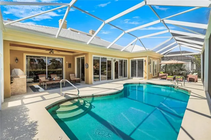 15588  Whitney  LN, Naples, FL 34110