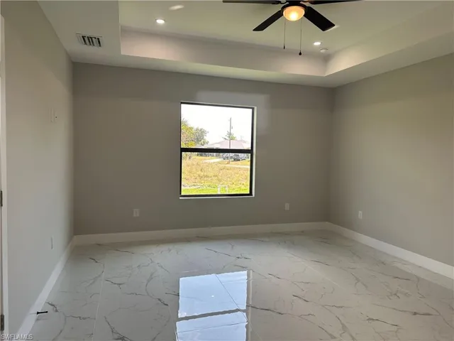 5039  Bristo  ST, Lehigh Acres, FL 33971