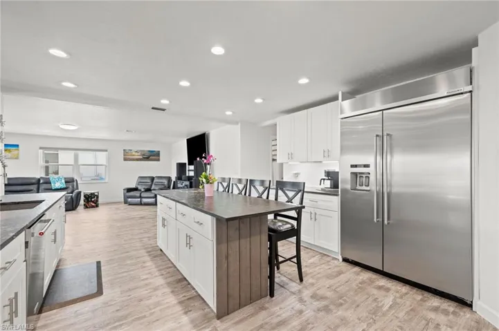 12213 Star Shell Dr, Matlacha Isles, Florida 33991