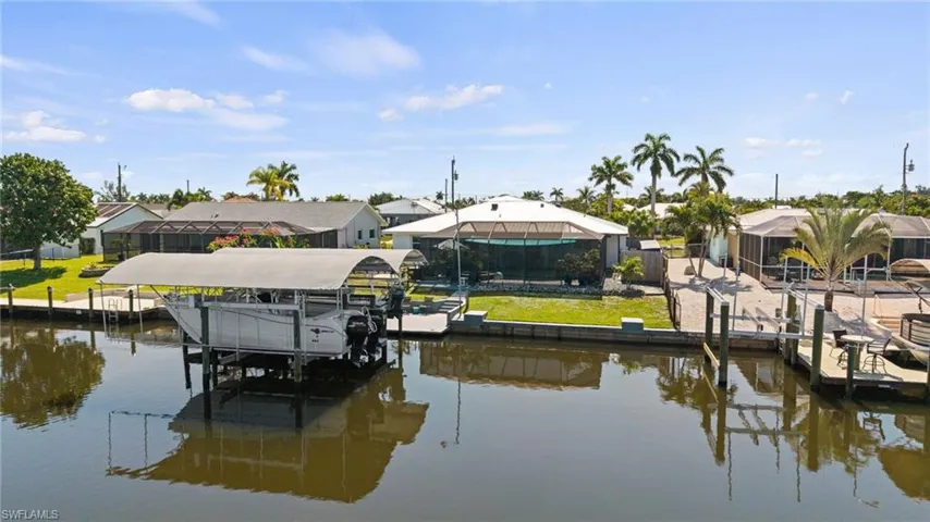 12213 Star Shell Dr, Matlacha Isles, Florida 33991