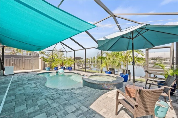 12213 Star Shell Dr, Matlacha Isles, Florida 33991