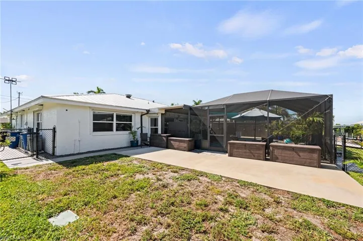 12213 Star Shell Dr, Matlacha Isles, Florida 33991