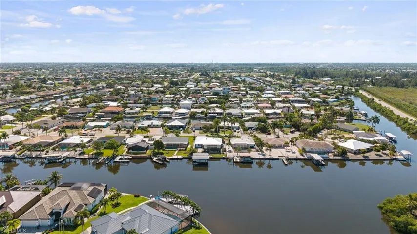 12213 Star Shell Dr, Matlacha Isles, Florida 33991