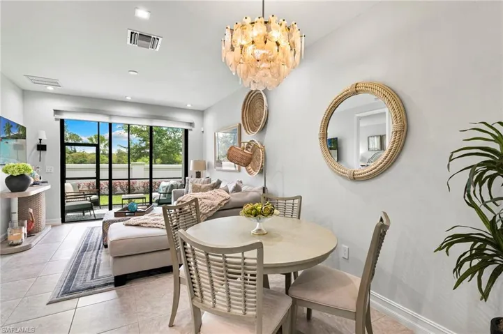 7490 Rockefeller Dr, Naples, Florida 34119