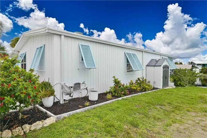 17591 Bryan Ct, Fort Myers Beach, Florida 33931