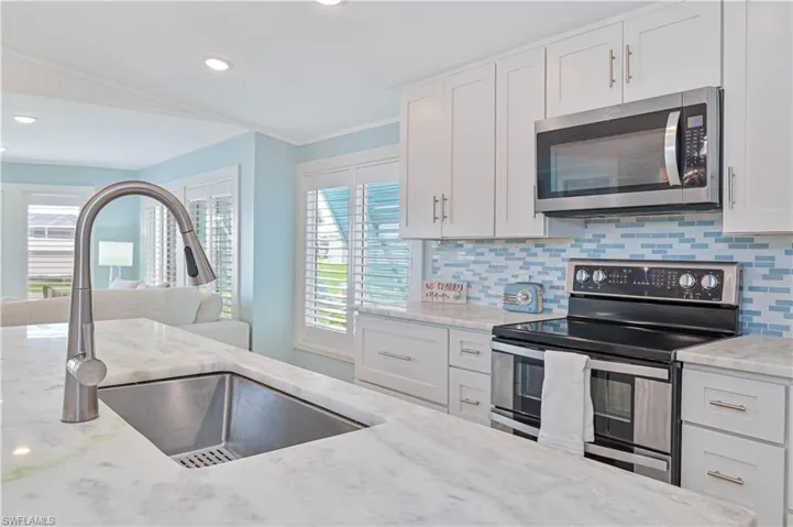 17591 Bryan Ct, Fort Myers Beach, Florida 33931